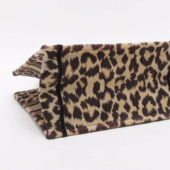 Christian Dior Leopard Small Canvas Book Tote Bag - Picture 4 of 11